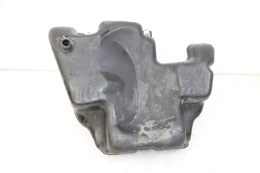 photo de FUEL TANK PIAGGIO VESPA LX 150 (2005 - 2013) - Zoom on usage condition