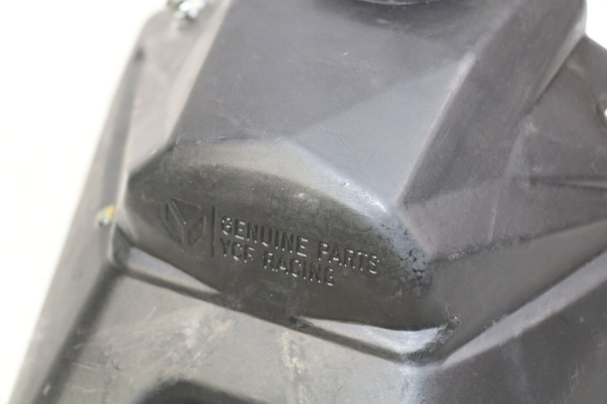 photo de FUEL TANK YCF PILOT 125 - Technical close-up