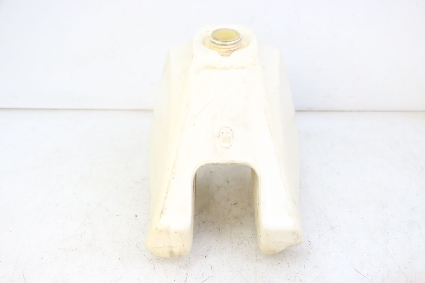 photo de FUEL TANK YAMAHA PW 80 (1983 - 2014) - Fixing points details