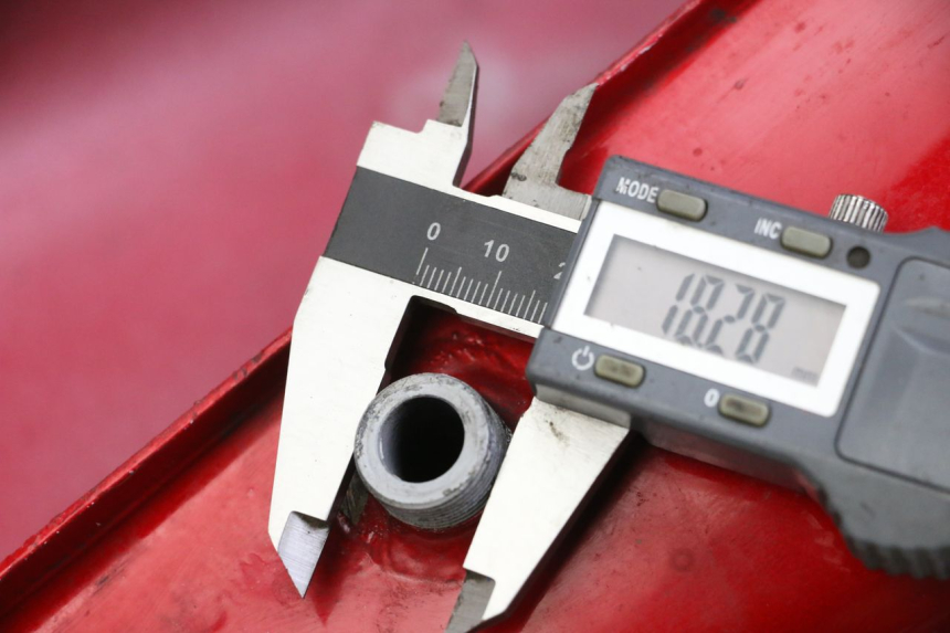 photo de FUEL TANK REGAL RAPTOR RAXTER 2 125 (2007 - 2015) - Zoom on usage condition