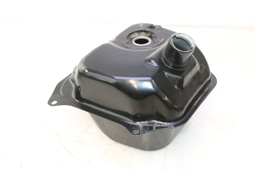photo de FUEL TANK LAZIO RENO 50 (2016 - 2021) - Surface and material condition