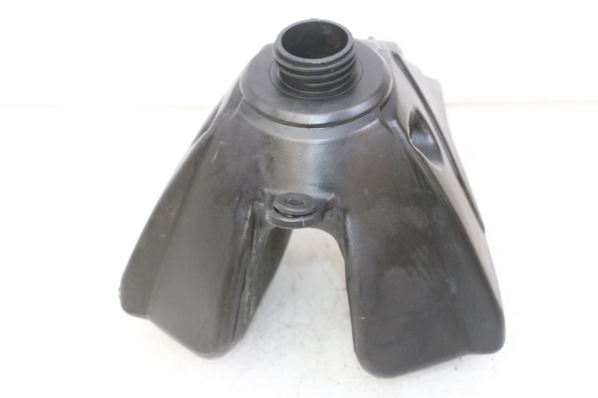 photo de FUEL TANK APOLLO RFZ 125 - Technical close-up