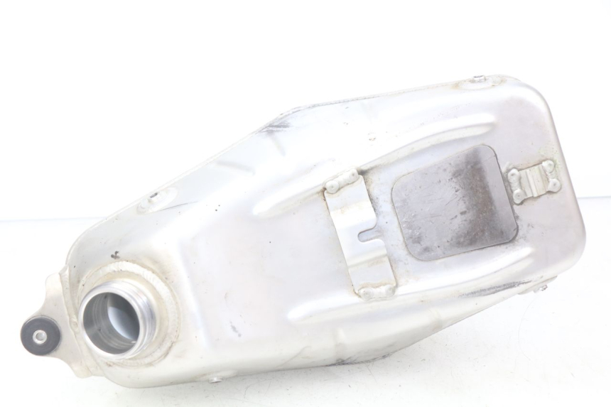 photo de FUEL TANK SUZUKI RM-Z RMZ 250 (2010 - 2016) - Fixing points details