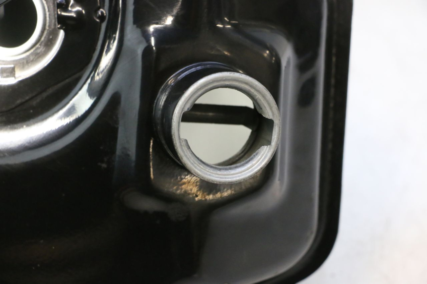 photo de FUEL TANK TNT MOTOR ROMA 10' 4T 50 (2007 - 2018) - Component detail