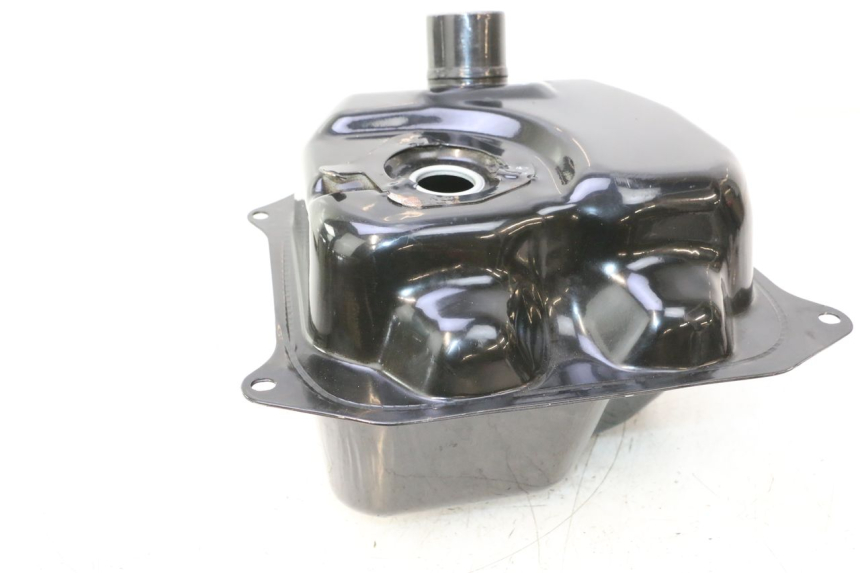 photo de FUEL TANK TNT MOTOR ROMA 10' 4T 50 (2007 - 2018) - Product overview