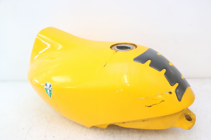 photo de FUEL TANK MZ RT 125 (2000 - 2008) - High-resolution close-up