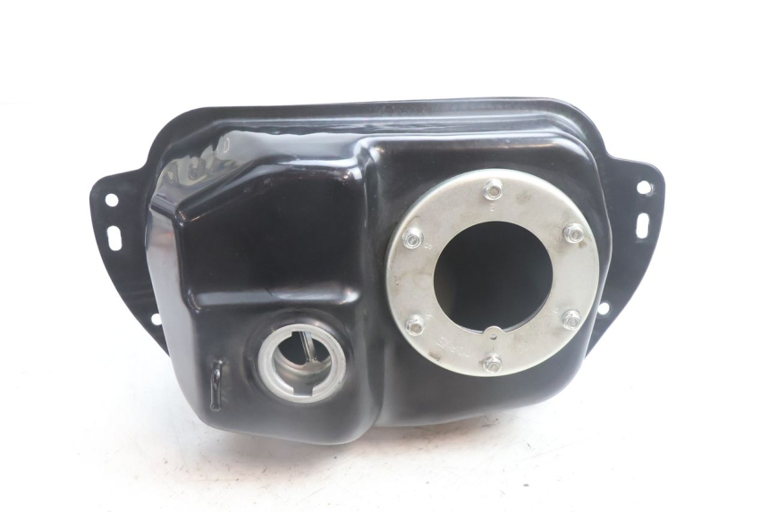 photo de FUEL TANK JM MOTORS SANTANA EVO 50 (2024 - 2026) - Alternative perspective