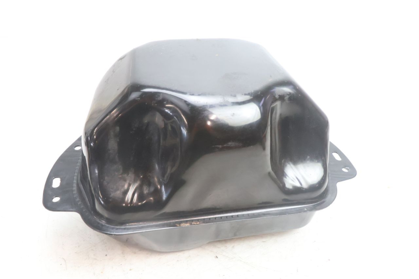 photo de FUEL TANK JM MOTORS SANTANA EVO 50 (2024 - 2026) - Surface and material condition