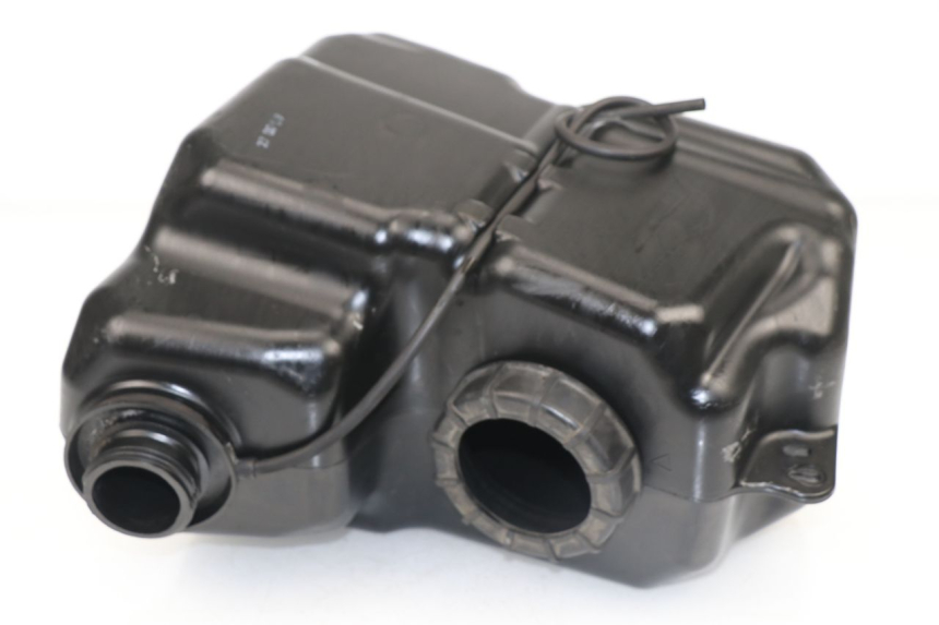 photo de FUEL TANK PEUGEOT SATELIS 125 (2006 - 2009) - Zoom on usage condition