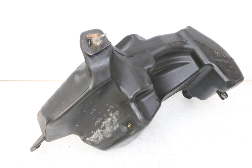 photo de FUEL TANK APRILIA SCARABEO GT TOURING 125 (1999 - 2005) - Technical close-up