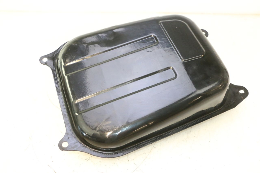 photo de FUEL TANK FYM SCOOTERONE 125 (2006 - 2008) - Surface and material condition