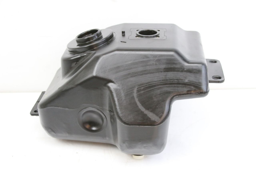 photo de FUEL TANK KYMCO SENTO 100 (2008 - 2013) - Zoom on usage condition