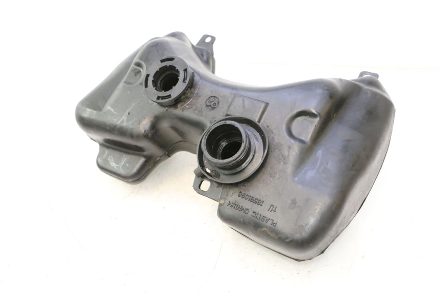 photo de FUEL TANK PEUGEOT SPEEDFIGHT 2 AC 50 (2000 - 2009) - Alternative perspective