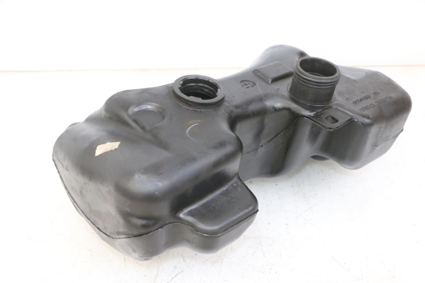 photo de FUEL TANK PEUGEOT SPEEDFIGHT 2 LC 50 (2000 - 2009) - Alternative perspective