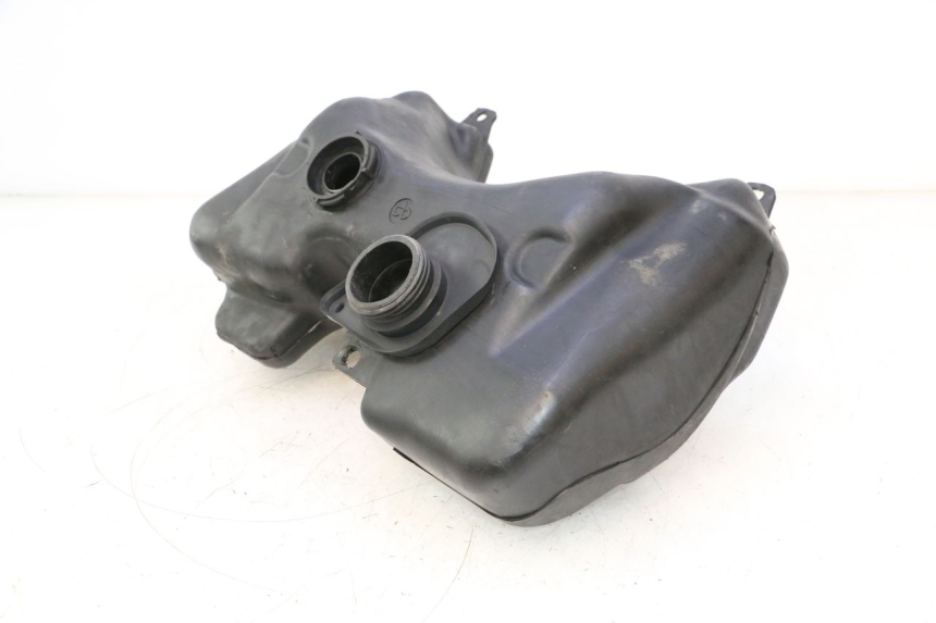 photo de FUEL TANK PEUGEOT SPEEDFIGHT LC 50 (1996 - 2002) - Zoom on usage condition