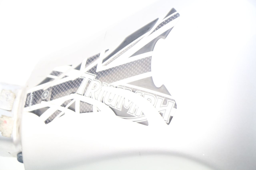 photo de FUEL TANK TRIUMPH SPRINT ST ABS 1050 (2005 - 2007) - Supplementary product photo