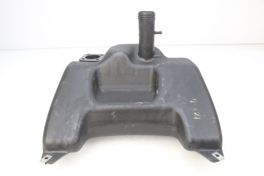 photo de FUEL TANK APRILIA SR 2T 50 (2018 - 2022) - Zoom on usage condition