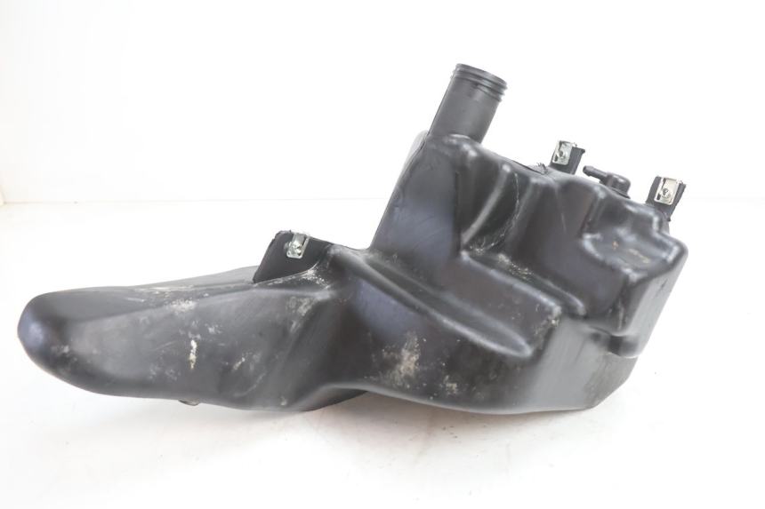 photo de FUEL TANK GILERA STALKER 50 (2004 - 2014) - Zoom on usage condition