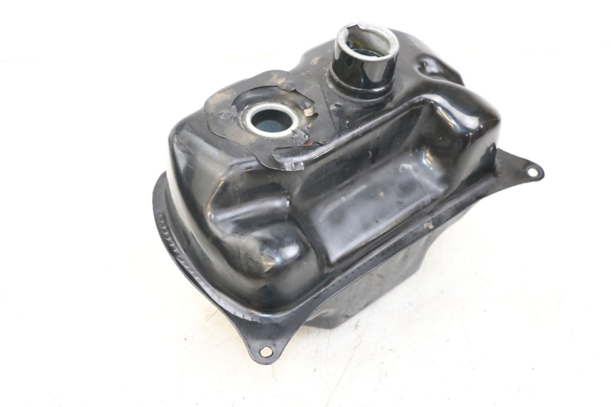 photo de Fuel tank VASTRO STREET X 4T 50 (2016 - 2021) - Technical close-up