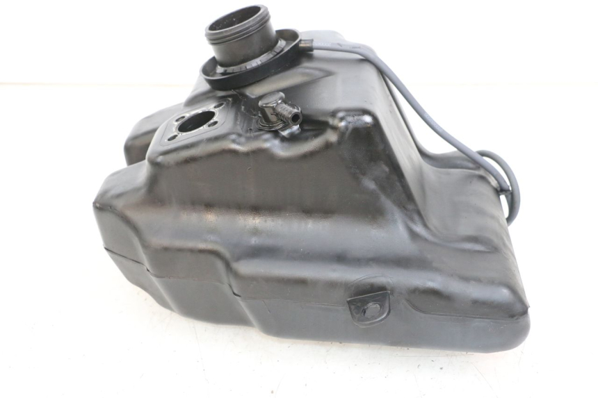 photo de FUEL TANK PEUGEOT STREETZONE I 2T 50 (2018 - 2020) - Zoom on usage condition