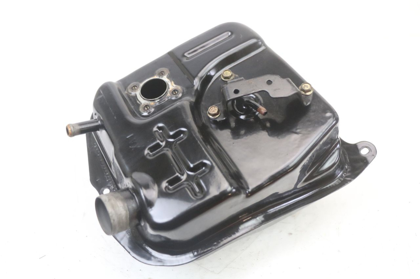 photo de FUEL TANK SYM ORBIT III 3 4T 50 (2018 - 2021) - Zoom on usage condition