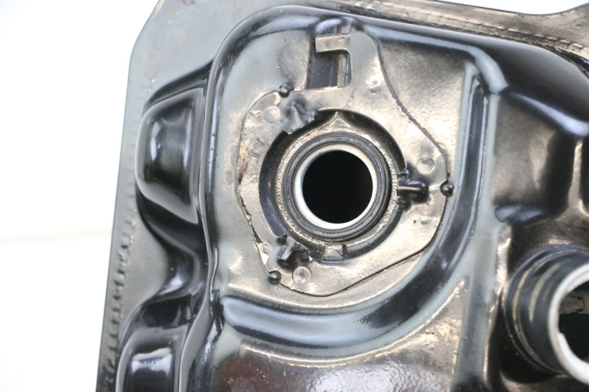 photo de FUEL TANK TNT MOTOR ROMA 10' 2T 50 (2011 - 2018) - Technical close-up