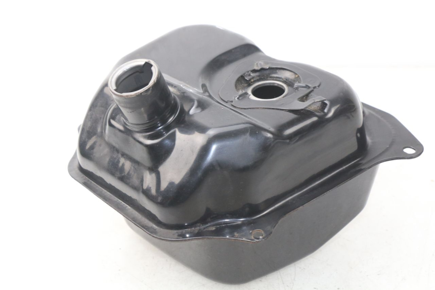 photo de FUEL TANK BAOTIAN TRAVEL SPIRIT 50 (2010 - 2012) - Alternative perspective