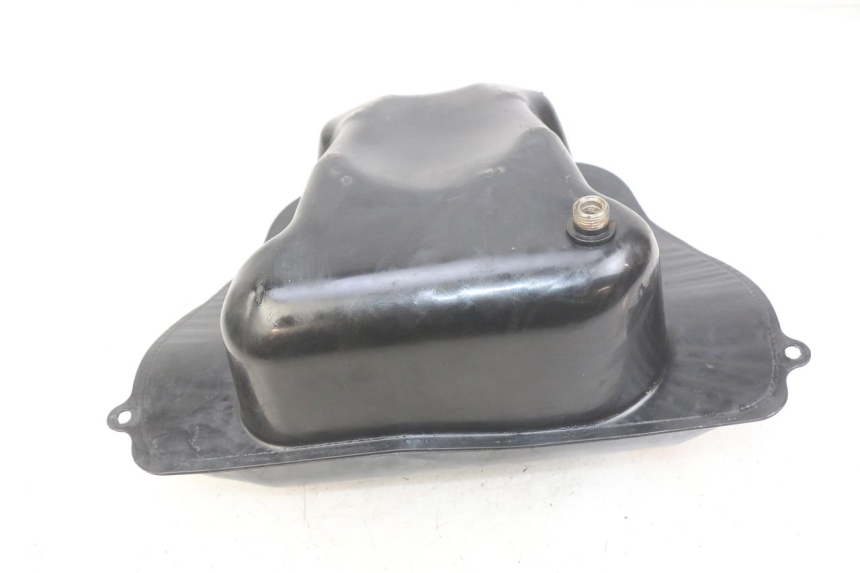 photo de FUEL TANK PEUGEOT TWEET 4T 50 (2010 - 2014) - Zoom on usage condition