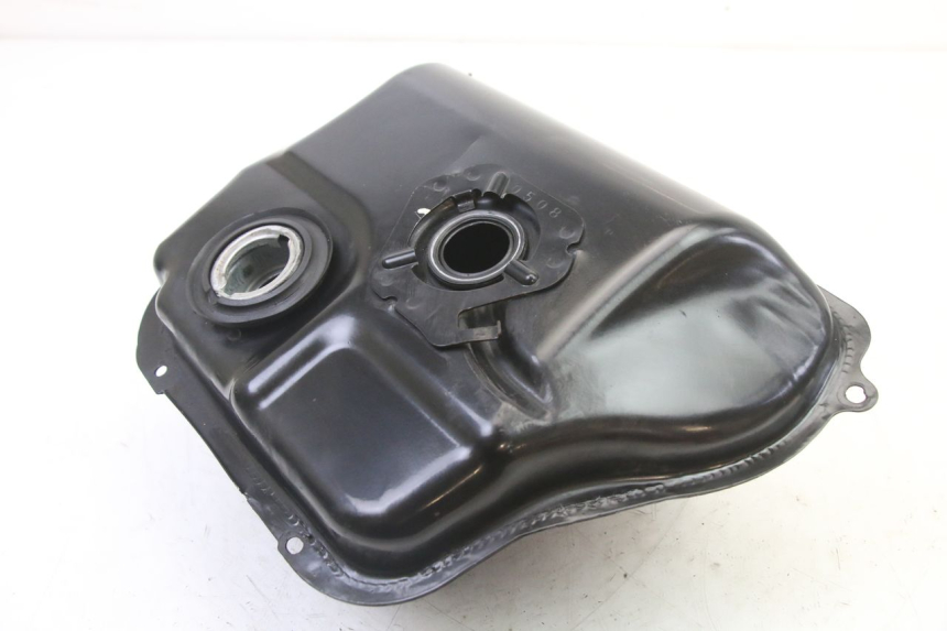 photo de FUEL TANK PEUGEOT TWEET 4T 50 (2014 - 2019) - Zoom on usage condition