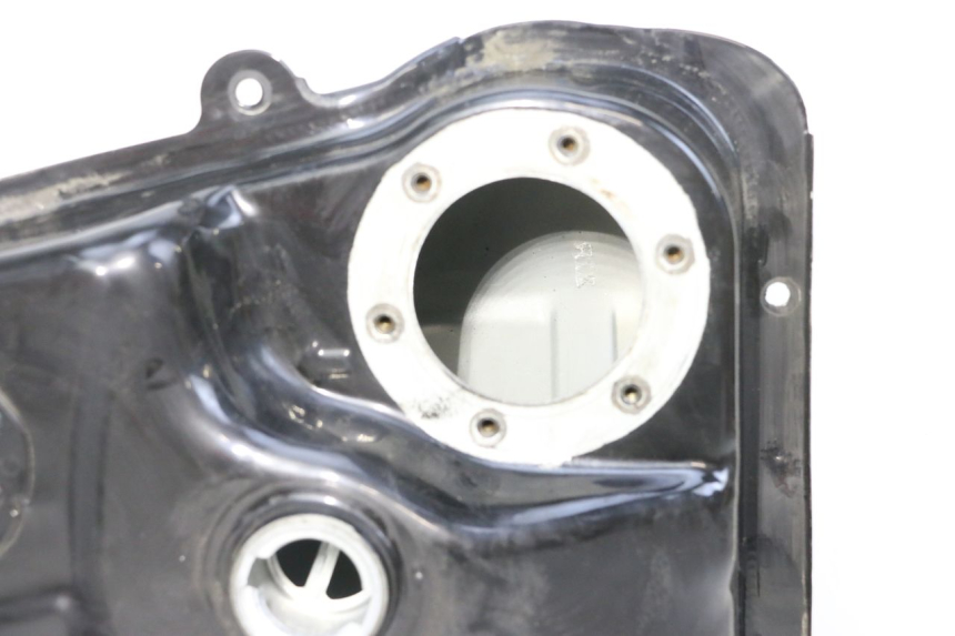 photo de FUEL TANK PEUGEOT TWEET PRO EFI 4T 50 (2021 - 2022) - Markings and original references