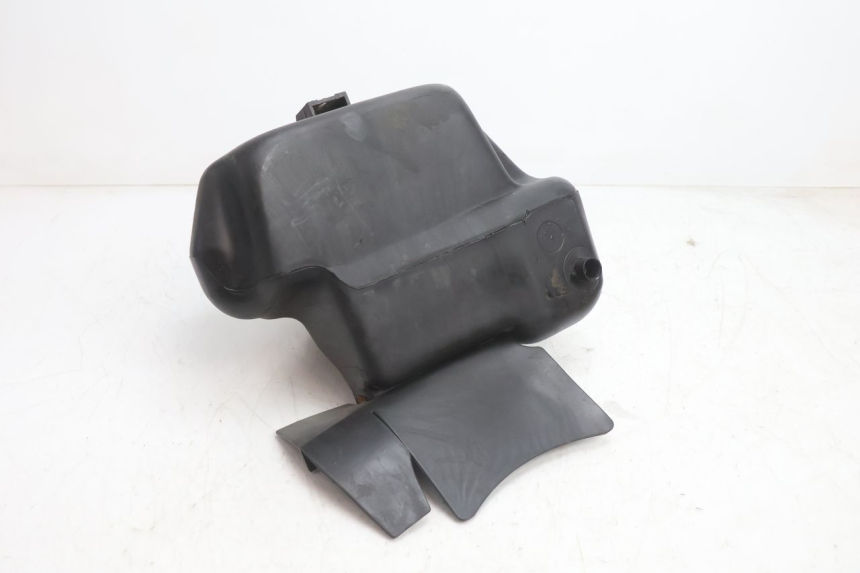 photo de FUEL TANK PIAGGIO TYPHOON 50 (2000 - 2009) - Technical close-up