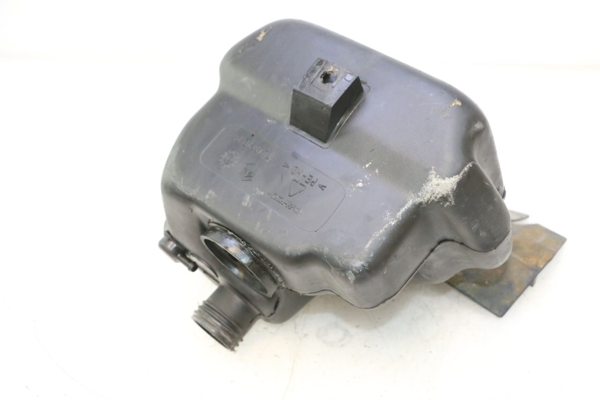 photo de FUEL TANK PIAGGIO TYPHOON 50 (2000 - 2009) - Zoom on usage condition