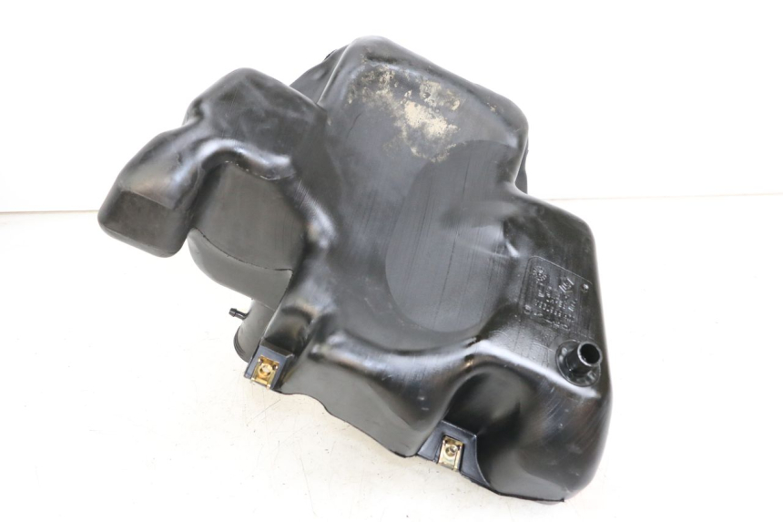 photo de FUEL TANK PIAGGIO VESPA LX 125 (2005 - 2010) - Zoom on usage condition