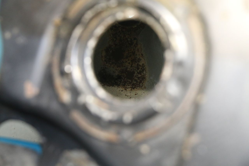 photo de FUEL TANK PIAGGIO VESPA PK FL 2T 50 (1990 - 1996) - Alternative perspective