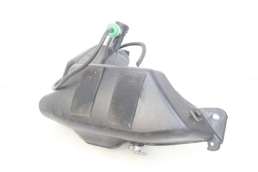 photo de FUEL TANK PIAGGIO VESPA PRIMAVERA 2T 50 (2013 - 2018) - Technical close-up