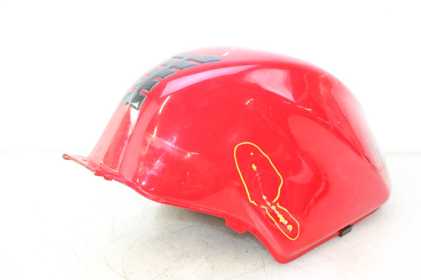 photo de FUEL TANK HONDA VFR FI RC46 800 (1998 - 2001) - Zoom on usage condition