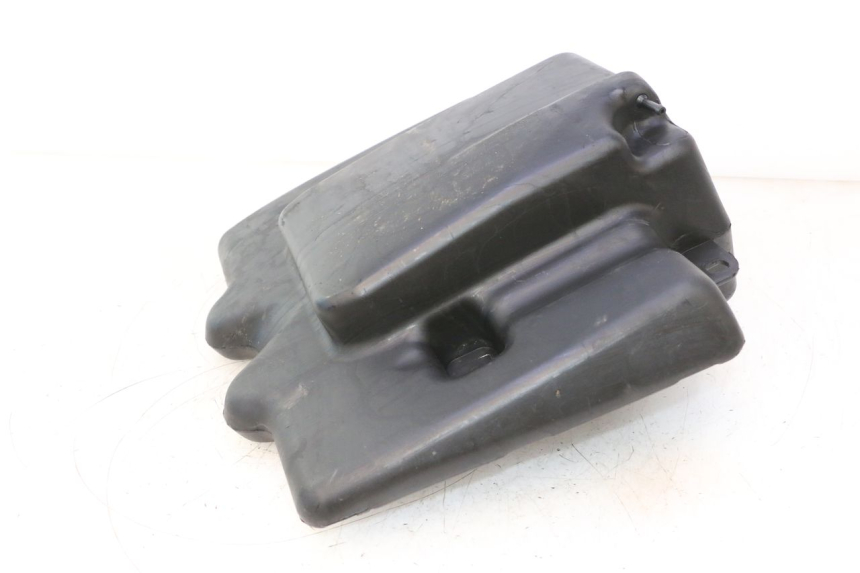photo de FUEL TANK PEUGEOT VIVACITY NEW 2T 50 (2008 - 2017) - Alternative perspective