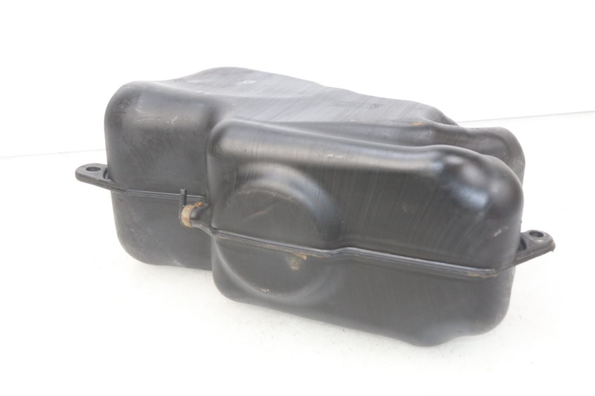 photo de FUEL TANK PIAGGIO X7 125 (2007 - 2013) - Zoom on usage condition
