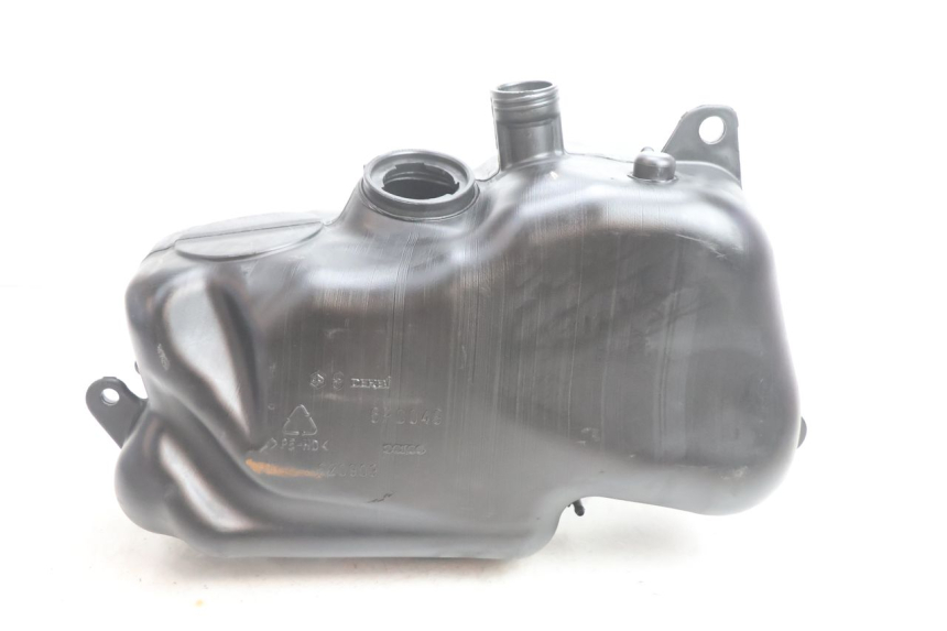 photo de FUEL TANK PIAGGIO X8 STREET 125 (2006 - 2007) - Main view