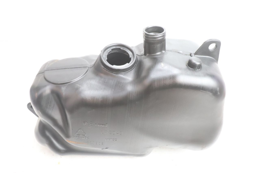 photo de FUEL TANK PIAGGIO X8 STREET 125 (2006 - 2007) - Component detail