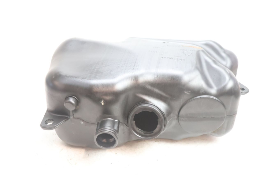 photo de FUEL TANK PIAGGIO X8 STREET 125 (2006 - 2007) - Product overview