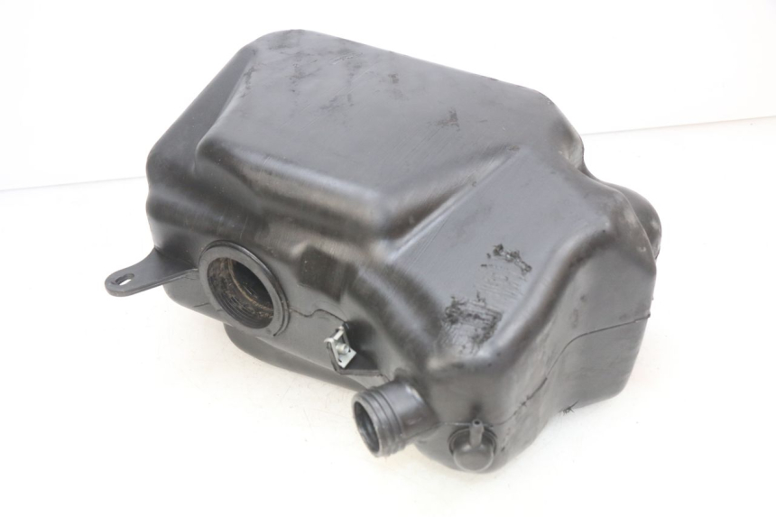 photo de FUEL TANK PIAGGIO X9 EVOLUTION 250 (2003 - 2007) - Zoom on usage condition