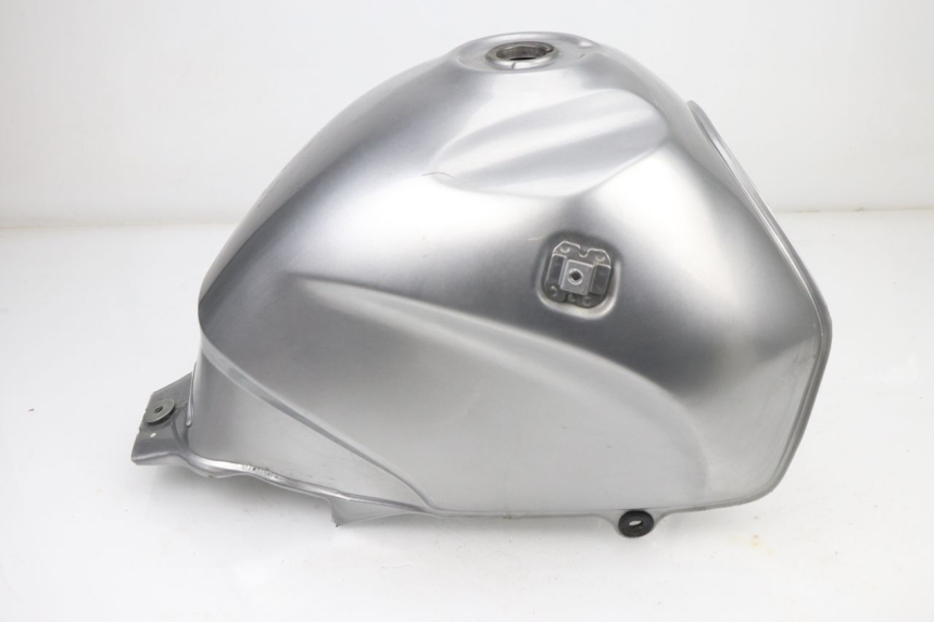 photo de FUEL TANK HONDA XLV VARADERO 125 (2000 - 2006) - Markings and original references