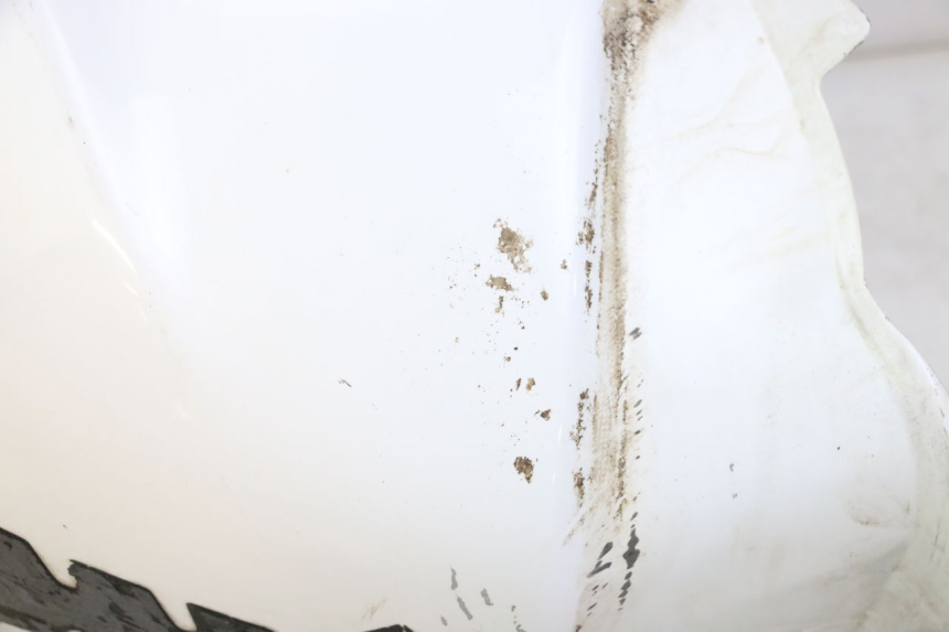 photo de FUEL TANK HONDA XLV VARADERO 125 (2000 - 2006) - Zoom on usage condition