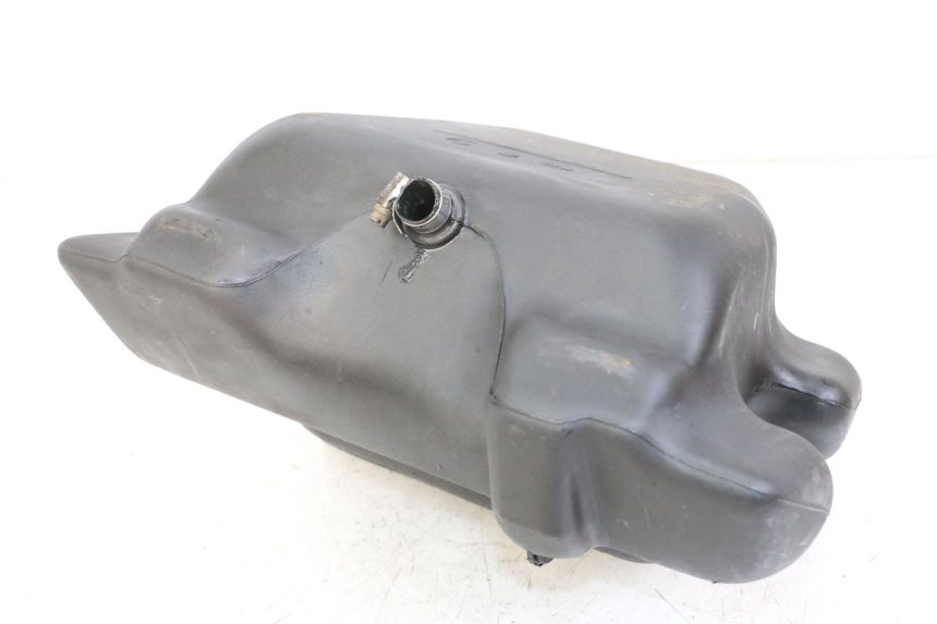 photo de FUEL TANK YAMAHA AEROX 50 (1997 - 2006) - Zoom on usage condition