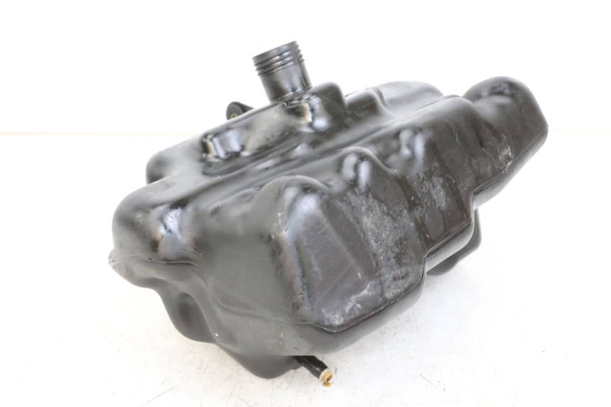 photo de FUEL TANK YAMAHA BW'S NG NEXT GENERATION 50 (1996 - 2003) - Technical close-up