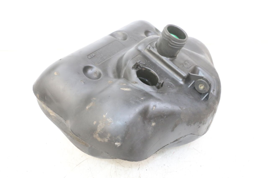 photo de FUEL TANK YAMAHA BW'S NG NEXT GENERATION 50 (1996 - 2003) - Technical close-up