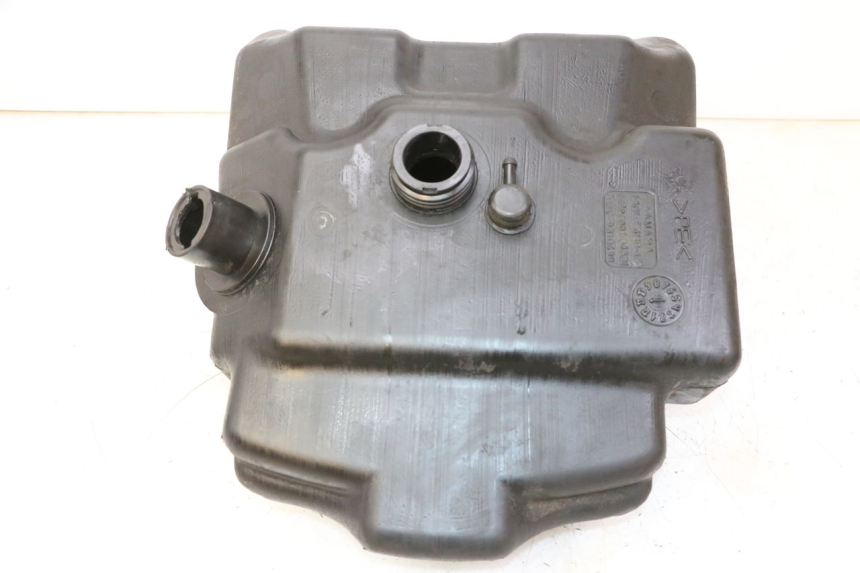 photo de FUEL TANK YAMAHA YP MAJESTY 125 (2007 - 2010) - Main view