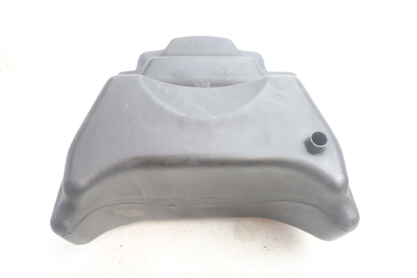 photo de FUEL TANK YAMAHA YP MAJESTY 125 (2002 - 2006) - Product overview