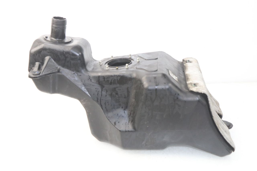 photo de FUEL TANK YAMAHA YP X-MAX XMAX 400 (2014 - 2017) - Technical close-up